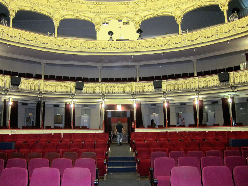 Interior del Teatro Cervantes de Almería