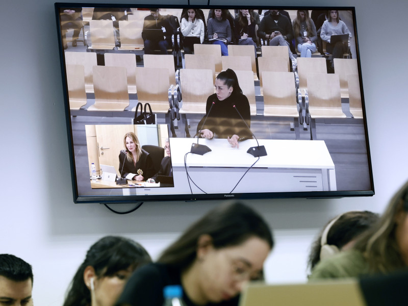 Jenni Hermoso, en una pantalla de la sala de prensa de la Audiencia Nacional de San Fernando de Henares