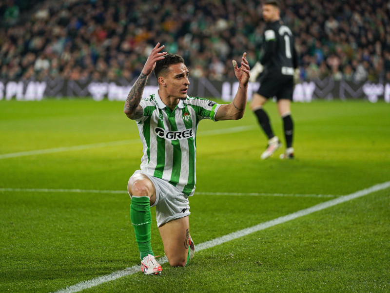 February 2, 2025, Seville, Spain: Antony (Real Betis) during LaLiga match between Real Betis and Athletic Club, at Benito Villamarin on February 2, 2025 in Seville, Spain (Credit Image: © Fernando Vazquez / Vwpics/VW Pics via ZUMA Press Wire)