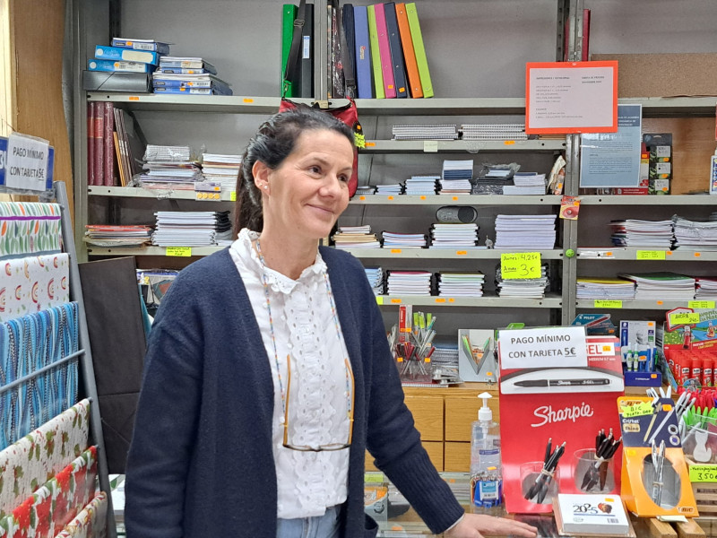 Gema, dueña de la librería Romo