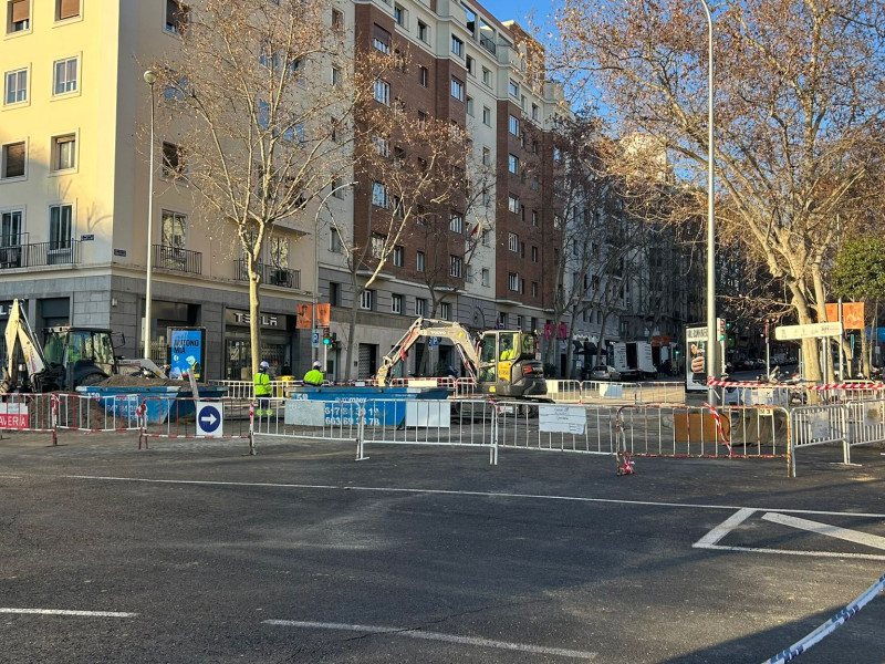 Corte en la calle de Ríos Rosas