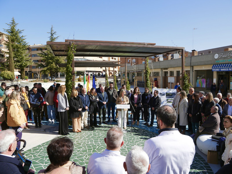 Inauguración de la nueva plaza