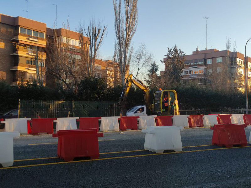 Máquinas trabajando en la A5