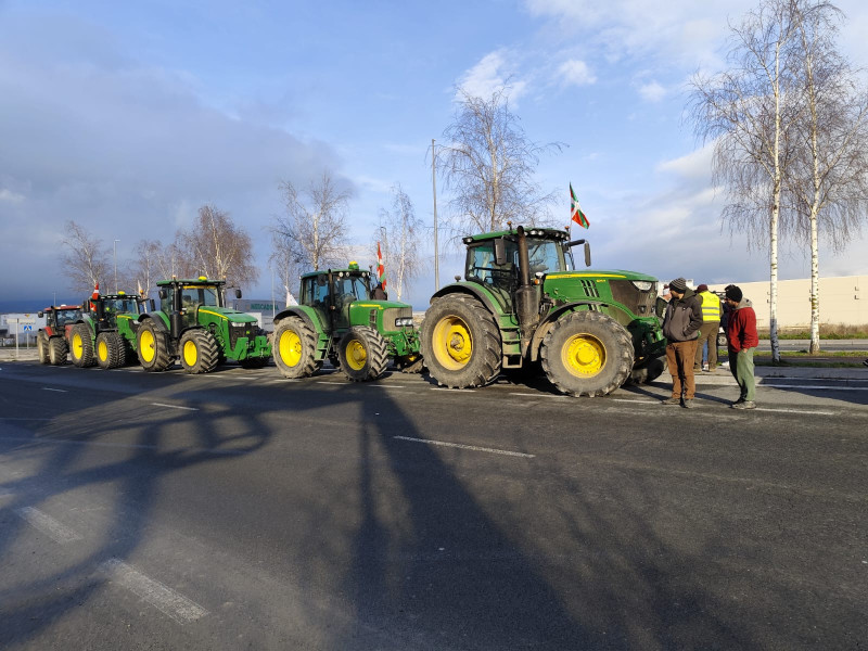 Tractorada desde Jundiz