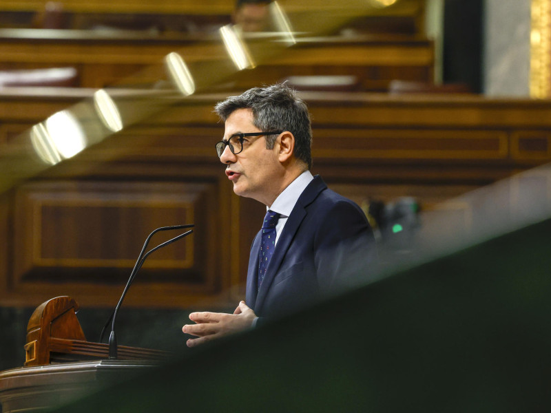 El ministro de Presidencia y Justicia, Félix Bolaños, durante su intervención en la primera sesión de control al Gobierno del año este miércoles en el Congreso.