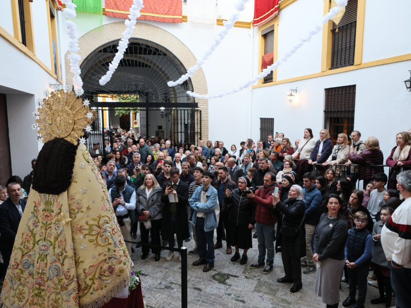 Virgen de los Desamparados