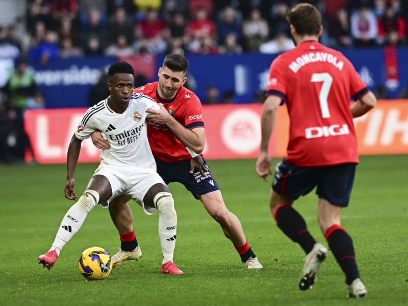 Vinicius, durante el Osasuna-Real Madrid