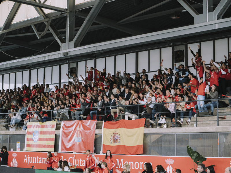 Las gradas, llenas para la final de copa