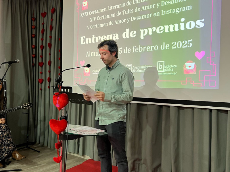 David Casado se alza con el primer premio del XXXI Certamen de Cartas de Amor y Desamor de Almuñécar