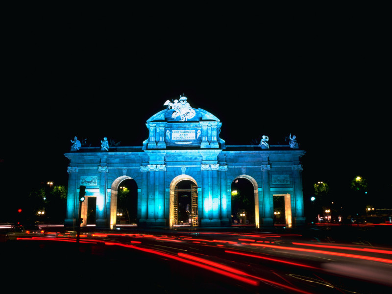 Puerta de Alcalá Arco Plaza de la Independencia Madrid