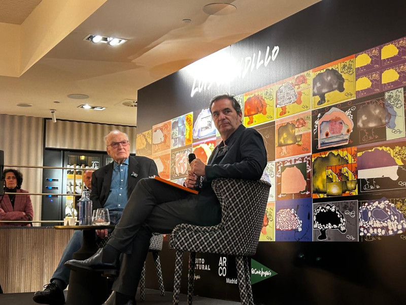 Luis Gordillo en el acto de presentación de su exposición en El Corte Inglés