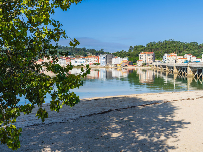 Vista del pueblo gallego de O Grove, en Pontevedra, Galicia