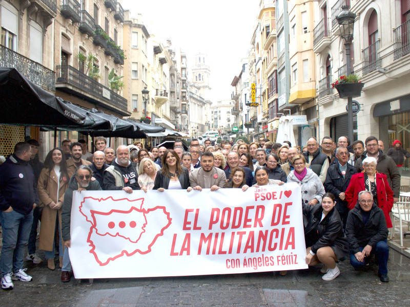 Ángeles Férriz presenta su precandidatura a la Secretaría General del PSOE de Jaén