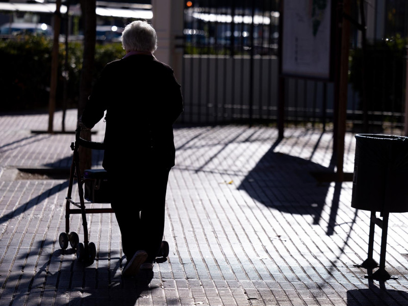 Canarias continúa a la cola