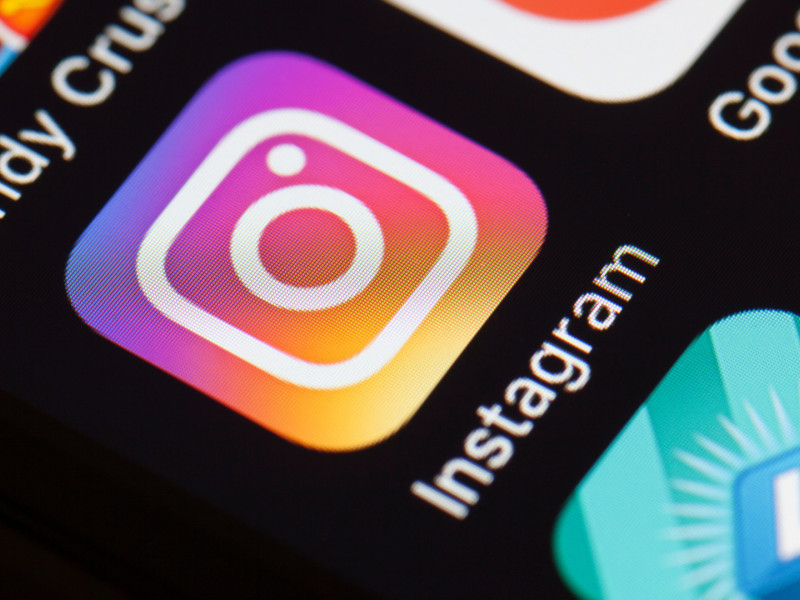 Instagram muestra contenido violento y sexual por error