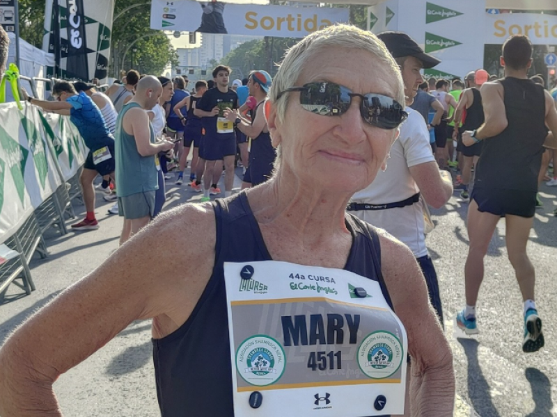 Mary Palmer, la octogenaria que corre cada día en Barcelona