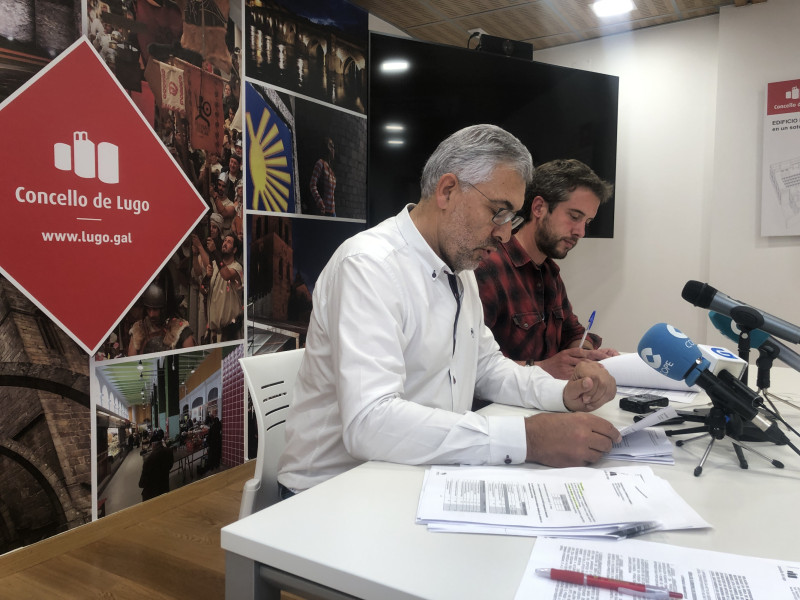 Miguel Fernández y Rubén Arrroxo durante una rueda de prensa