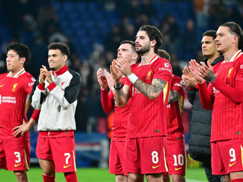 El Liverpool agradece a sus fans su visita al Parque de los Príncipes