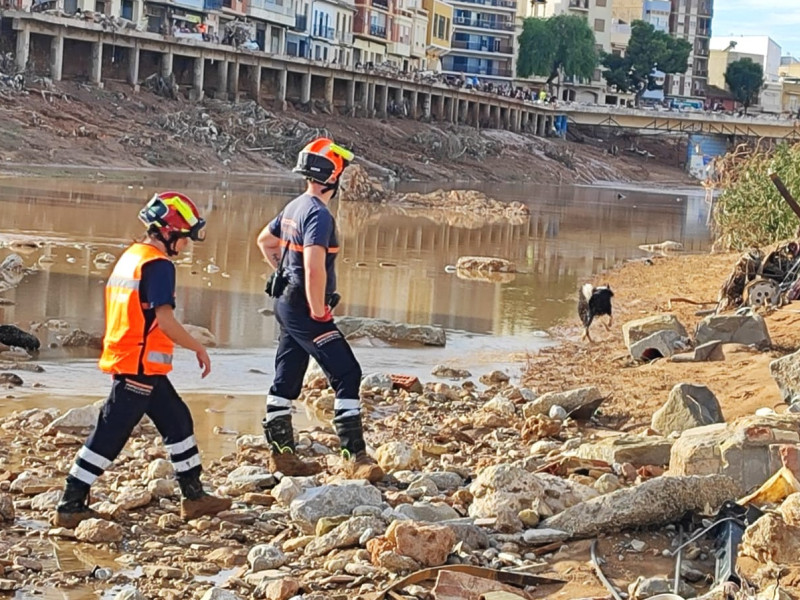 Labores de búsqueda de cadáveres en Valencia