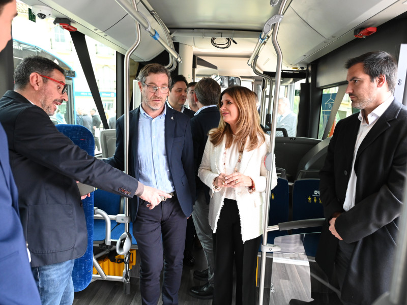 Linares da la bienvenida a los nuevos autobuses eléctricos que prestarán un servicio cómodo, eficiente y sostenible