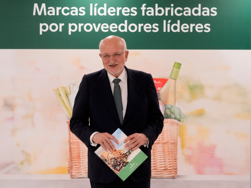 Juan Roig, presidente de Mercadona, tras la celebración de la Rueda de Prensa 2024