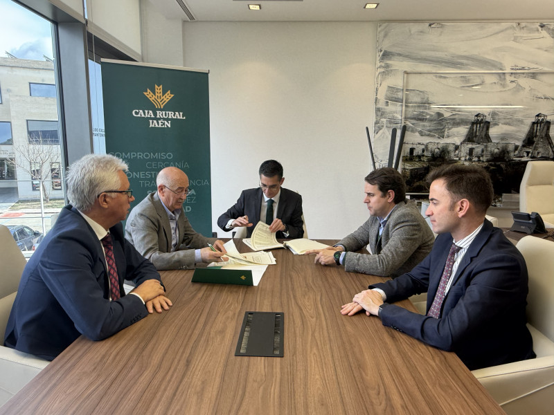 Caja Rural de Jaén y la AEPO impulsan el futuro empresarial del Polígono Los Olivares con un nuevo convenio