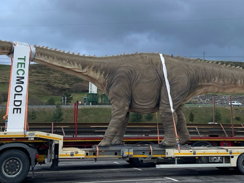 Dinosaurio diplodocus