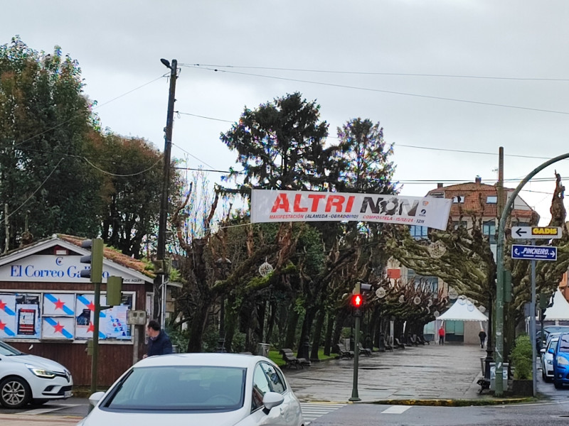 Pancarta contra la implantación de Altri en A Pobra do Caramiñal