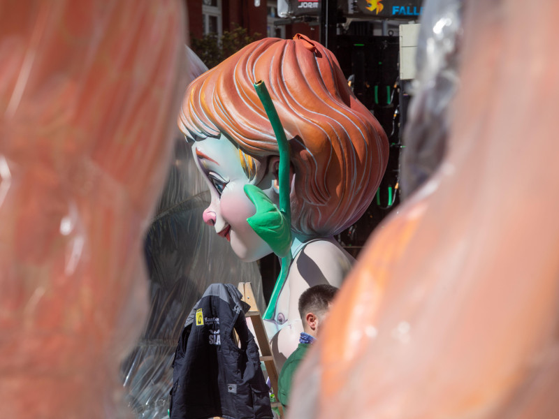 3A27F97 Valencia, Spain, 12th Mar, 2025. The first ninots of Las Fallas can now be seen on the streets of Valencia. As the festival approaches, these artistic and satirical figures begin to take their place across the city, marking the start of one of Spain?s most renowned celebrations. Over the coming days, more fallas will be assembled, leading up to the main events in March. Credit: Eduardo Ripoll.