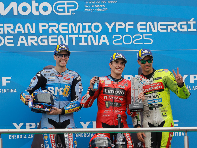 Marc Márquez, en lo más alto del podium del GP de Argentina