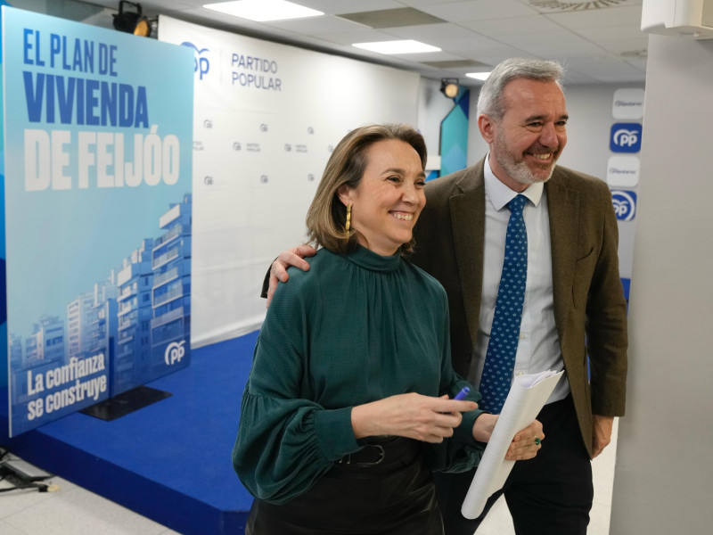 Gamarra y Azcón en la sede del PP en Zaragoza.