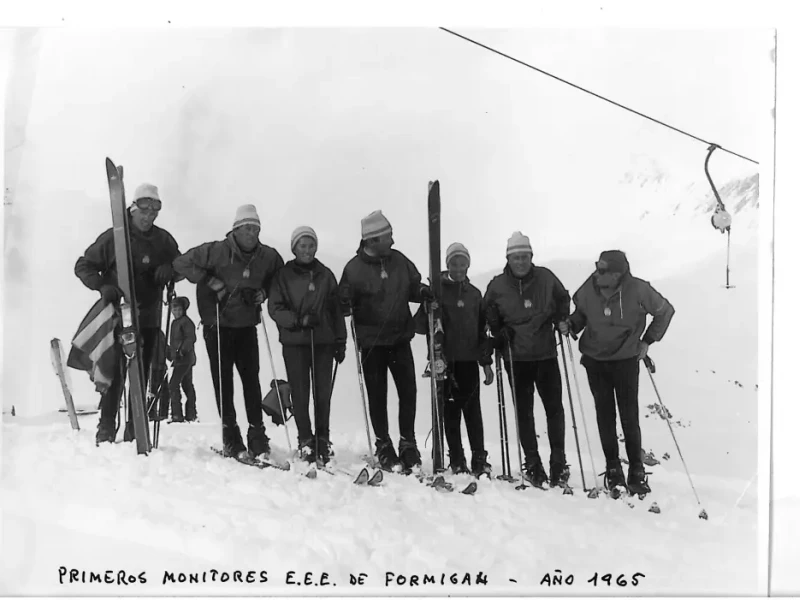 Primeros monitores de esquí en Formigal