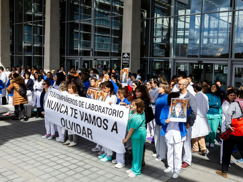 Minuto de silencio en el Hospital Universitario de Burgos, donde trabajaba la mujer hallada muerta en Salinillas de Bureba