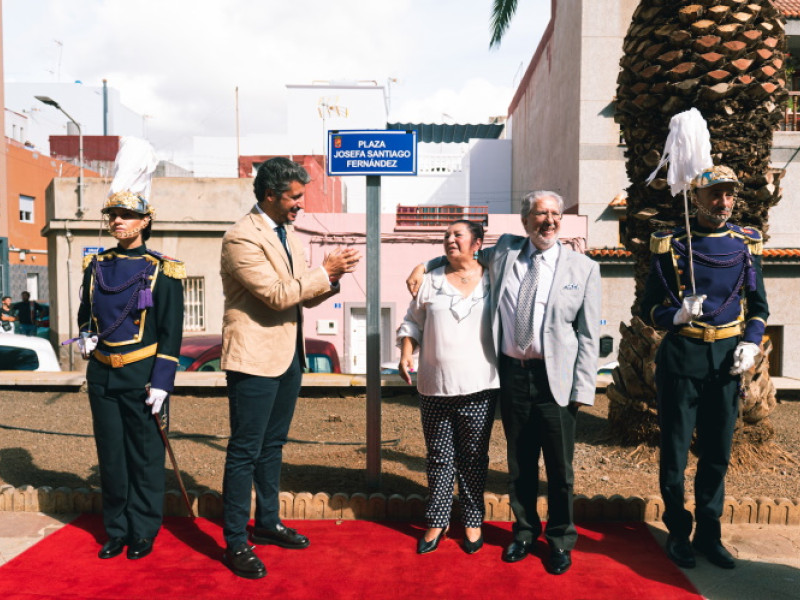 Inauguración de la Plaza de Josefa Santiago