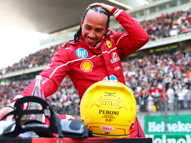 Lewis Hamilton se impuso en la prueba al sprint del Gran Premio de China.