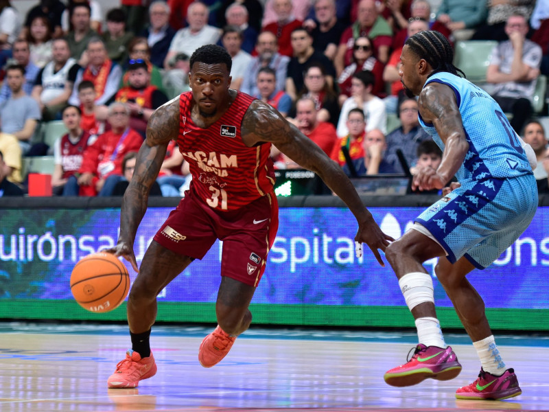 Dylan Ennis llega a los 200 partidos en ACB