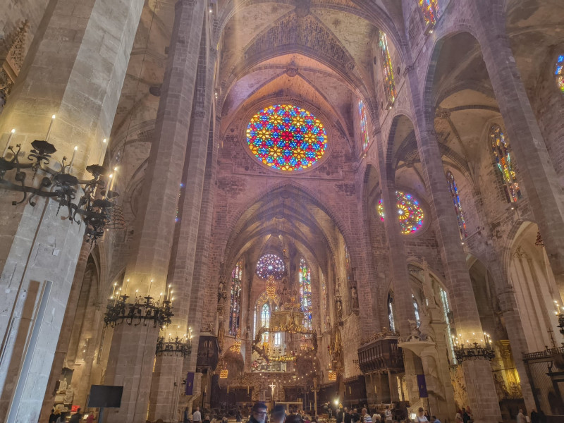 Interior de la Catedral de Mallorca.