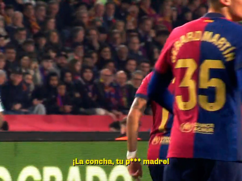El enfado de Raphinha con el linier del Barcelona-Betis