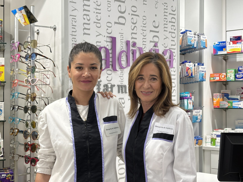 La Farmacia Valdivia de Motril cumple 25 años