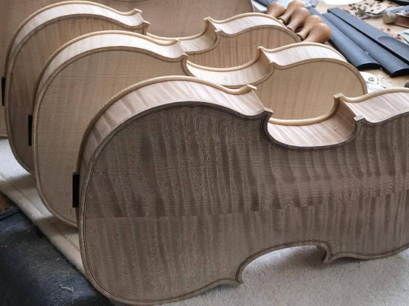 Un proceso de la elaboración de los violines en el estudio de Jardón