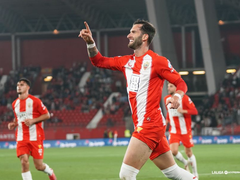 El gol de Leo Baptistao abrió el marcador para el Almería.