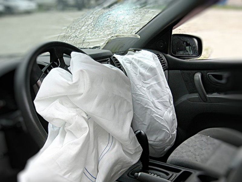 Imagen de archivo de un accidente con los airbag