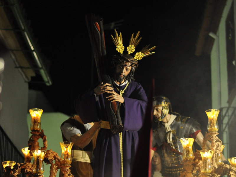 Ntro. Padre Jesús del Buen Suceso en una noche del Martes Santo en Córdoba