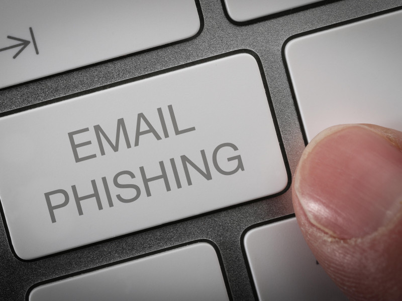 Phishing.