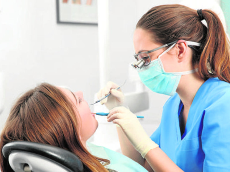 Dentista