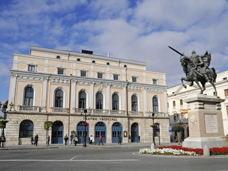 GBET7T GBET7T El Cid, equestrian statue, theatre, Burgos, province of Castile and Leon, Spain / Castilla y Leon