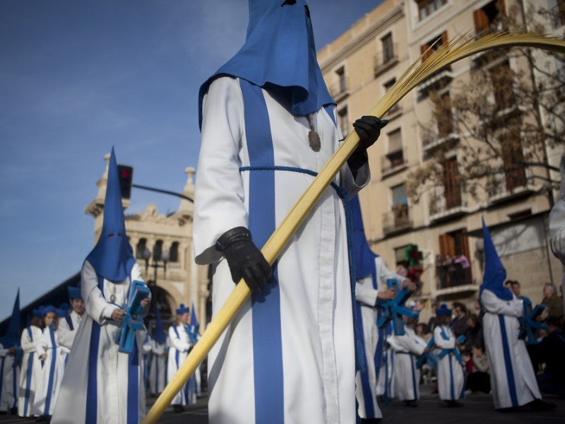 Imagen de una de las procesiones de la Semana Santa en Zaragoza.