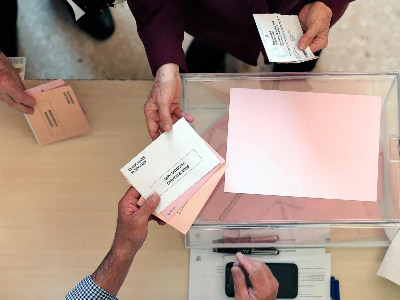 Voto en unas elecciones - EFE