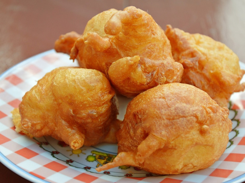 Buñuelos de bacalao.