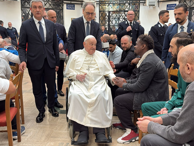 El Papa Francisco en la cárcel regina Coeli